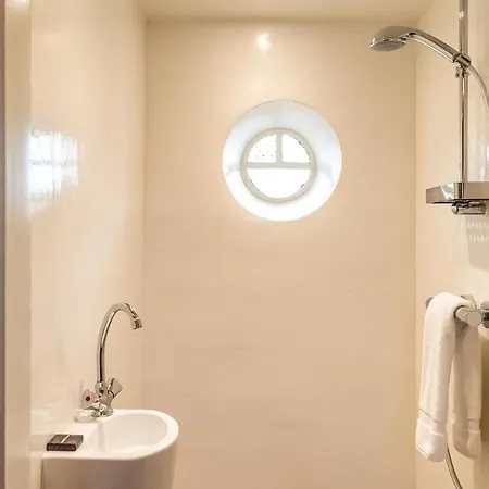 Sweets - Omvalbrug アパート *