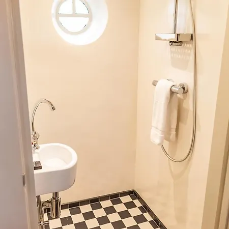 Sweets - Omvalbrug アパート *